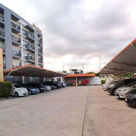 Room 9 Residence (Adults Only) Pluak Daeng المظهر الخارجي الصورة