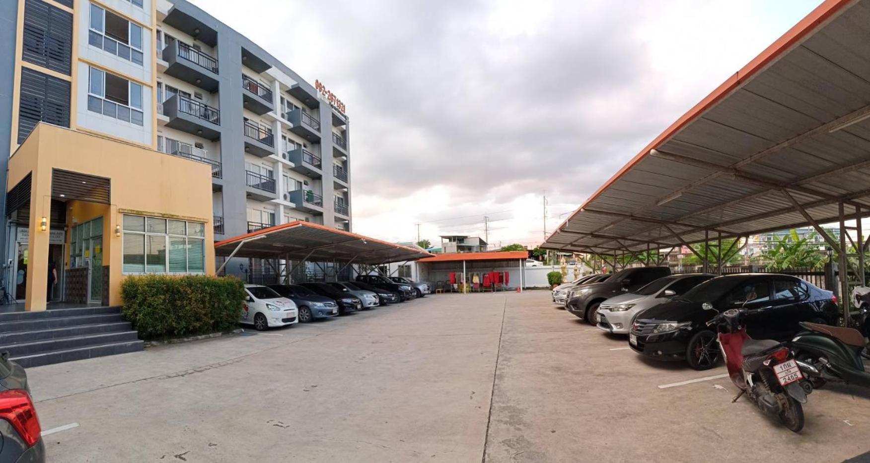 Room 9 Residence (Adults Only) Pluak Daeng المظهر الخارجي الصورة