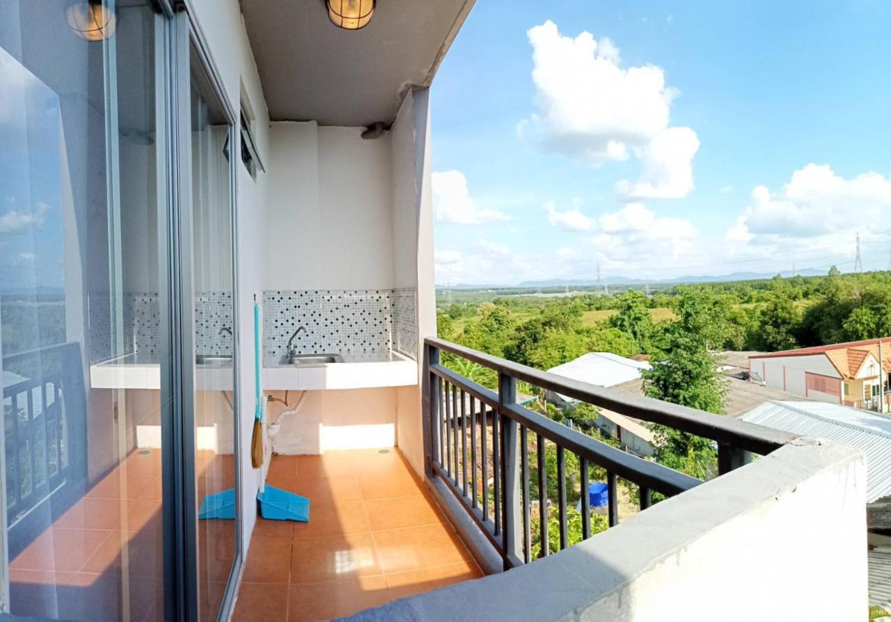 Room 9 Residence (Adults Only) Pluak Daeng المظهر الخارجي الصورة